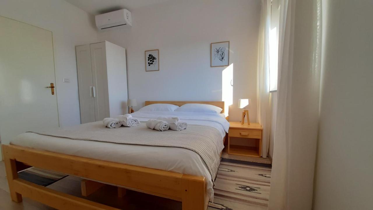 Posteja Rooms ザダル エクステリア 写真