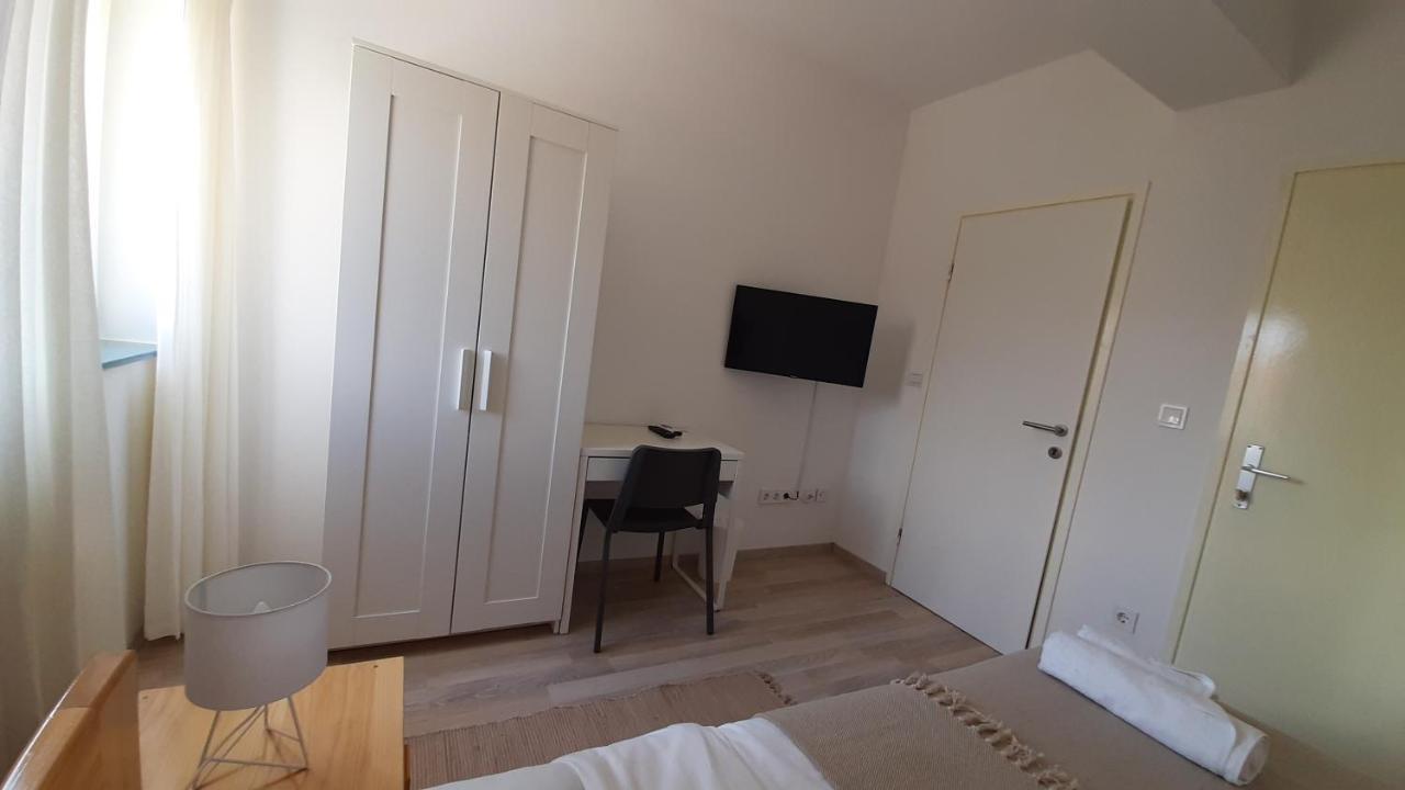 Posteja Rooms ザダル エクステリア 写真